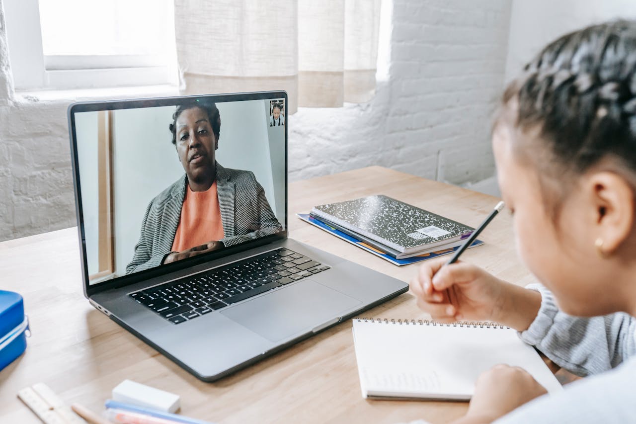 Home Pexels Photo 5905714